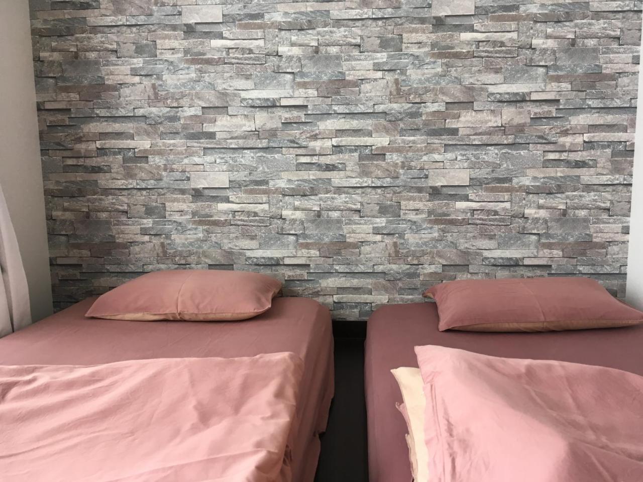 Hyu House Hotel Tokyo Bagian luar foto