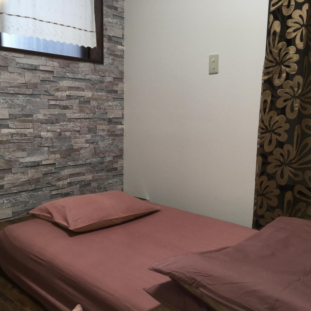Hyu House Hotel Tokyo Bagian luar foto